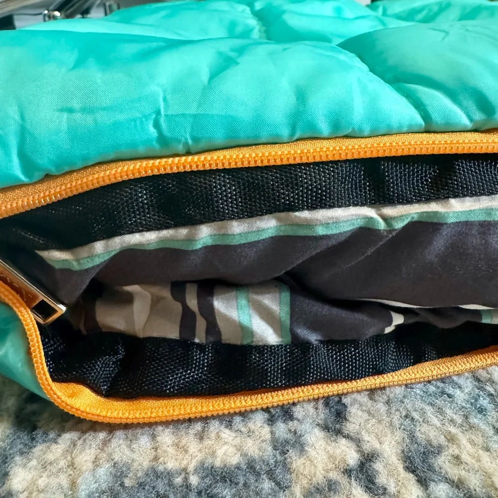 Teal Sleeping Bag - Picture 15 of 16